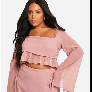 NWT Boohoo Chiffon Ruffle Crop Top Pink Long Flared Sleeve Shirt Plus 18